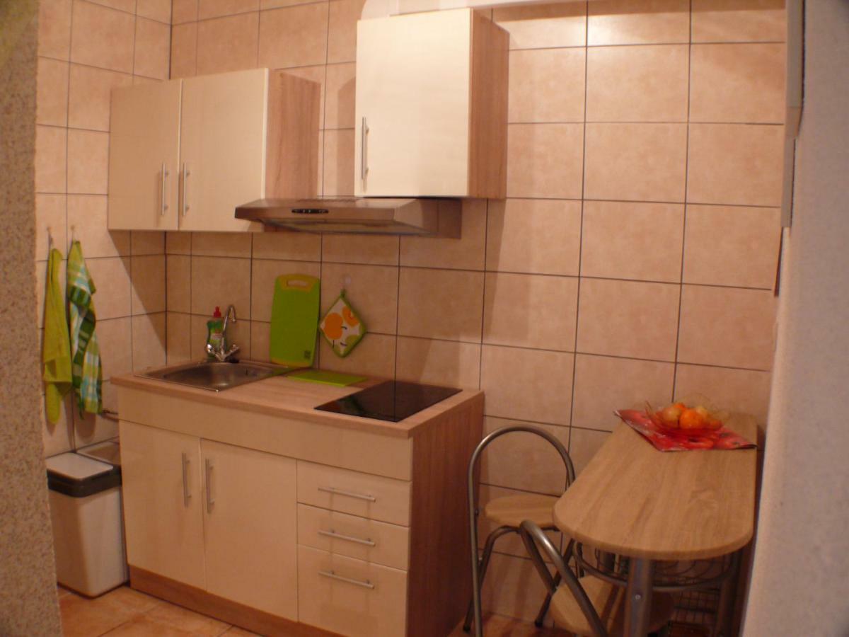 Apartment Im Gruenen Mit Anbindung Ans Zentrum Erfurt Buitenkant foto